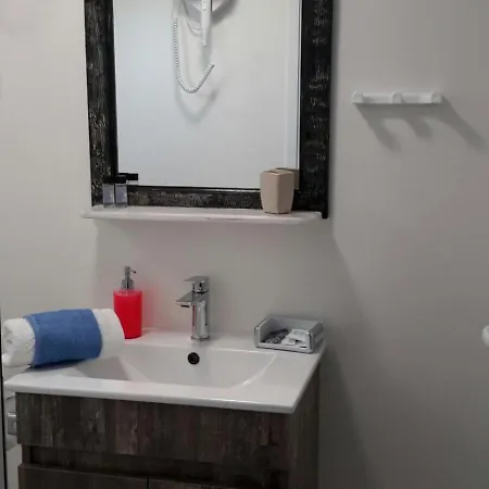 Apartment 3sys 4 *